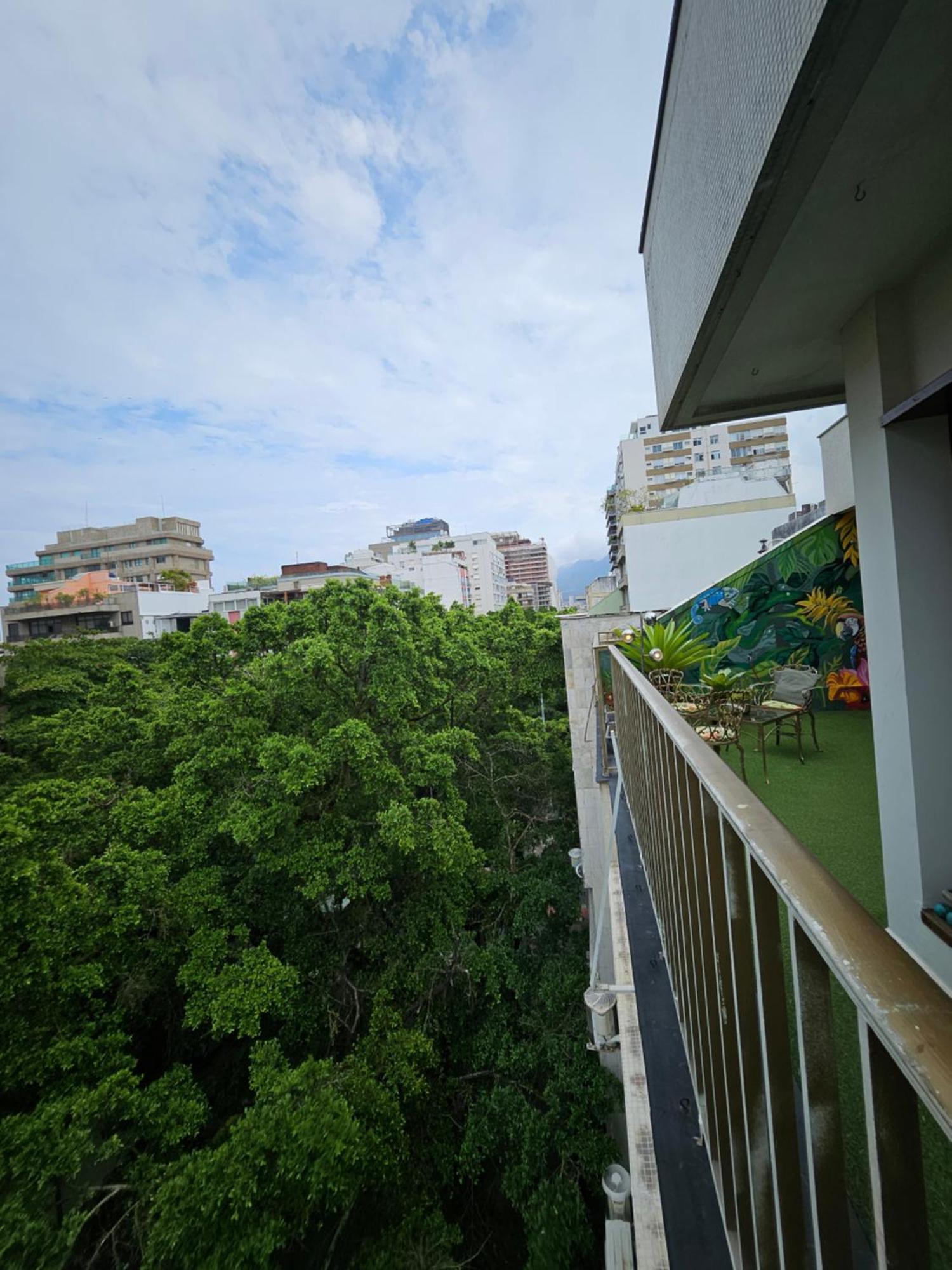 charmosa cobertura em Ipanema na quadra da praia de quarto, sala, terraço e sauna Rio de Janeiro Extérieur photo